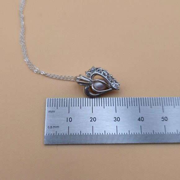 20+2 Inch Sterling Silver Locked Pearl With CZ Accents Heart Necklace A4896 - Picture 8 of 9